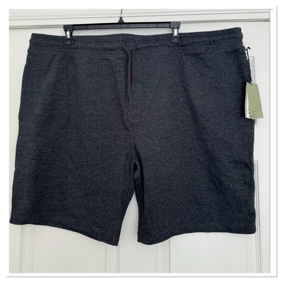 Men’s Big & Tall 8.5” Adaptive Knit Shorts Goodfellow & Co - Picture 1 of 3